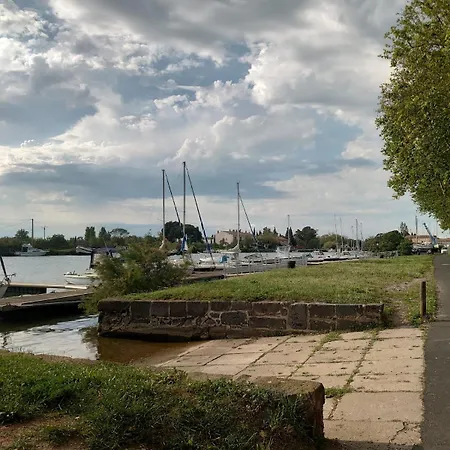 5 Min From The Sea *