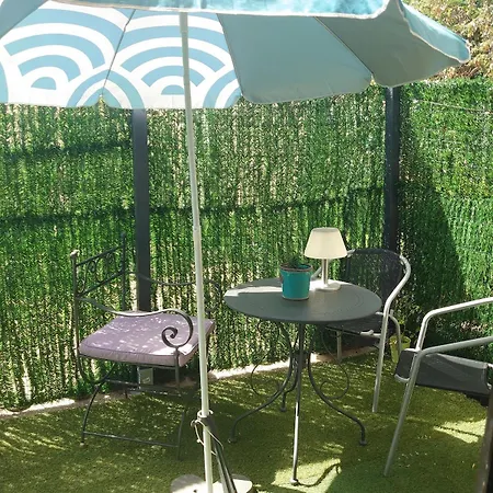 5 Min From The Sea Appartement *